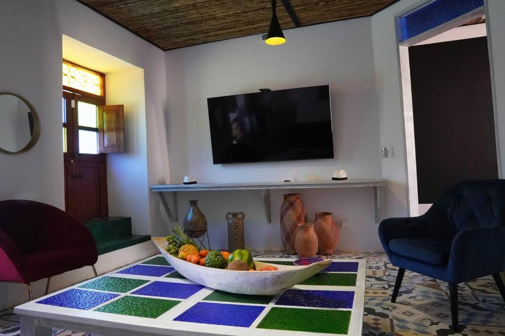 Villa Nueva En San Antonio Cali, La Casa De Tona Exterior foto